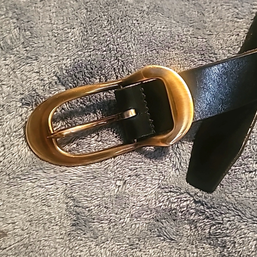 New, Dolce & Gabbana Belt, Made in Italy, Black Leather, Brass Metal Buckle, 36"